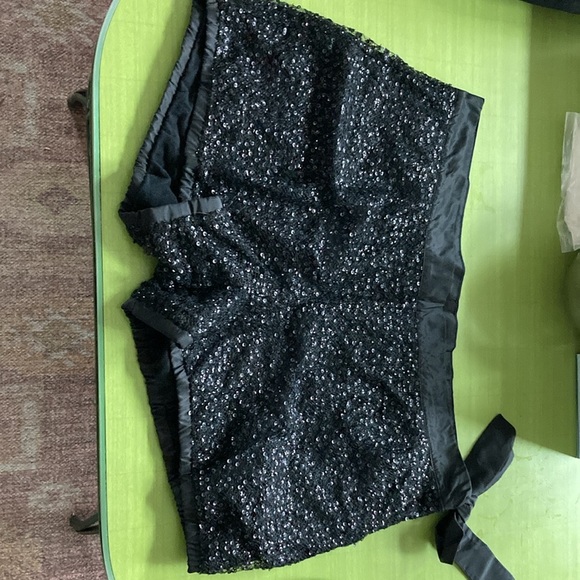 J Crew Collection Sequin Shorts with side bow/zipper and pockets - Picture 1 of 4